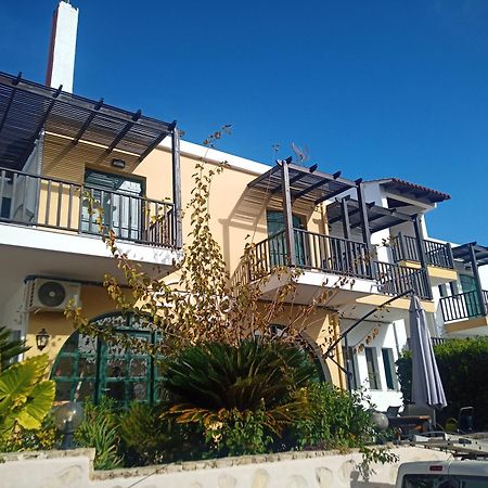 Elysian Garden Διαμέρισμα Καλύβες Εξωτερικό φωτογραφία