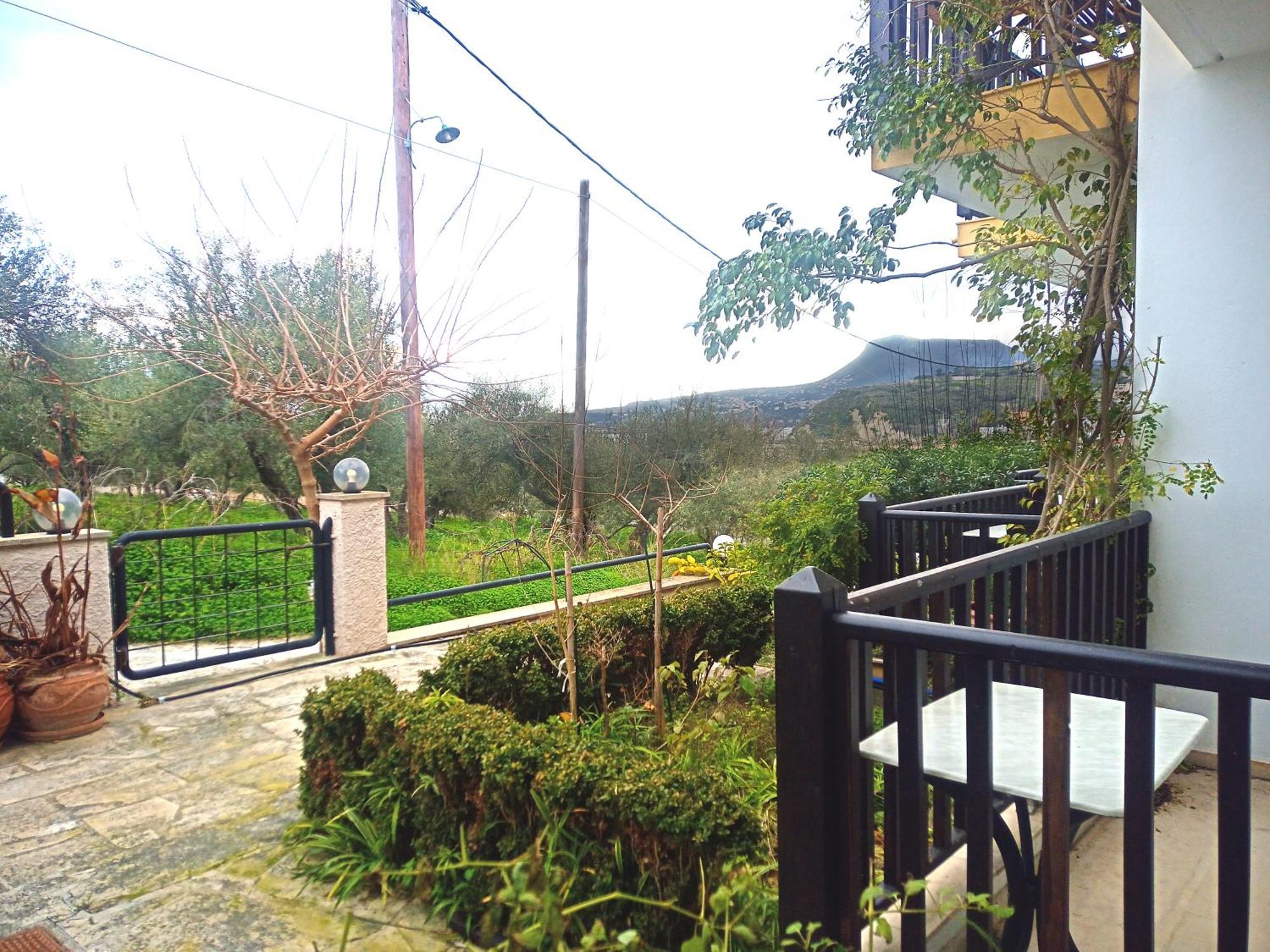 Elysian Garden Διαμέρισμα Καλύβες Εξωτερικό φωτογραφία