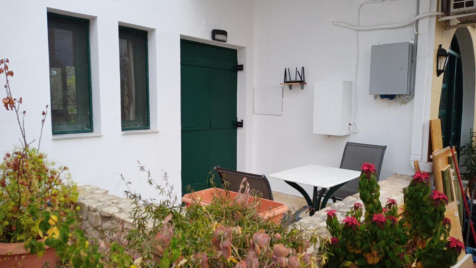 Elysian Garden Διαμέρισμα Καλύβες Εξωτερικό φωτογραφία